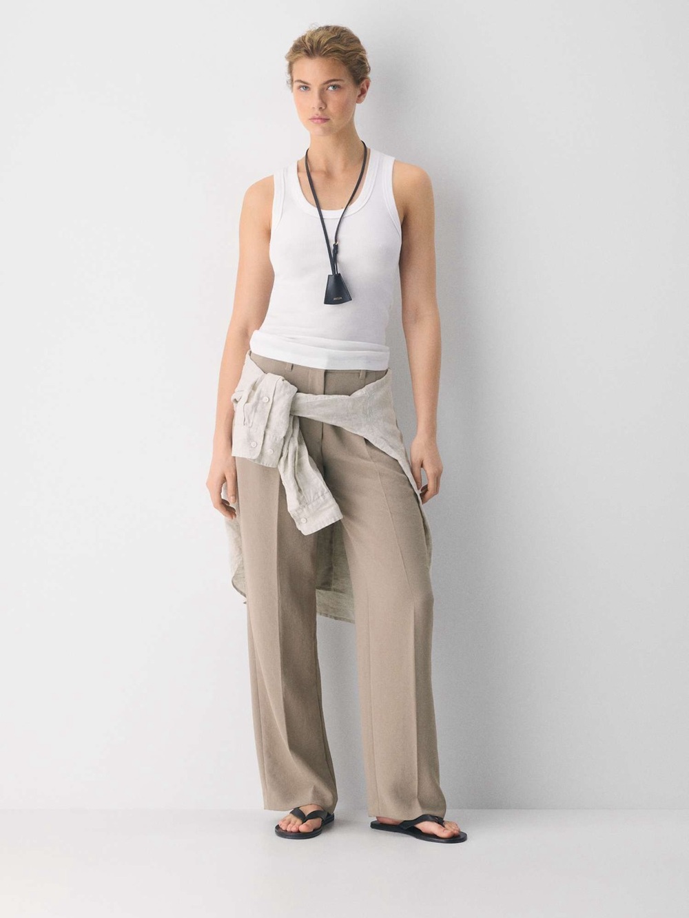 Aritzia Wide-Leg Pants in Taupe